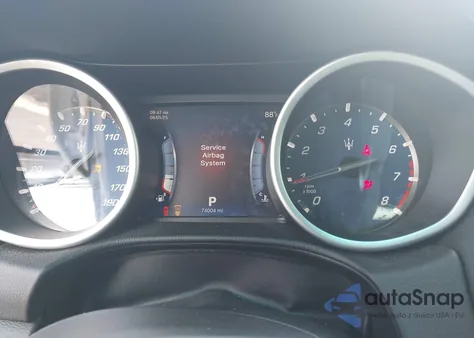 2016 Maserati Ghibli S из США, поврежденный, VIN ZAM57RSA8G1169761